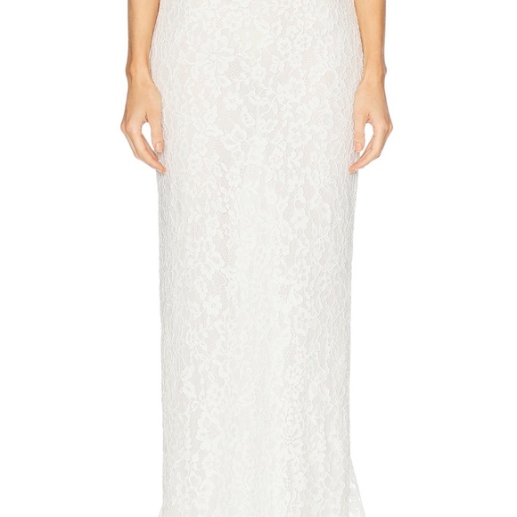 Helsa Dresses & Skirts - Helsa The forever Audrey skirt in white (M)